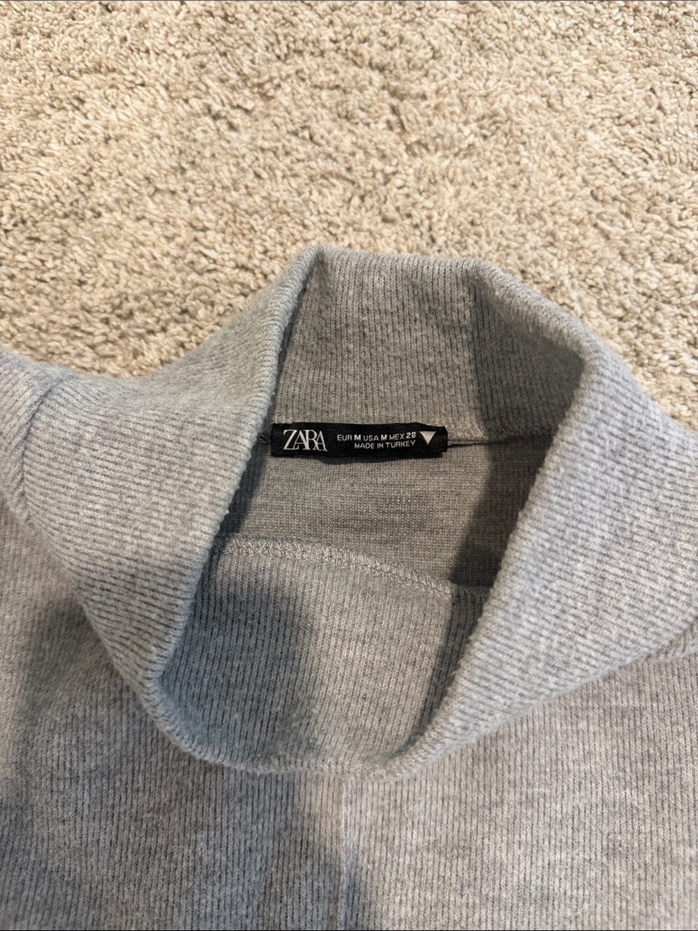 Zara Grey Short-Sleeve Knit mini Dress - Picture 2 of 2